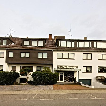 Отель Haus Kastanienhof Мильгейм-на-Руре Экстерьер фото